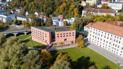 Faculty of Social and Educational Sciences